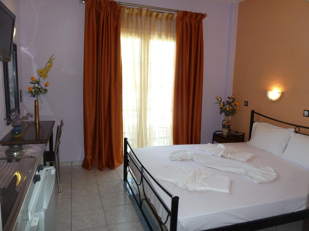 Evelin Hotel ปีตาโกเรโย ภายนอก รูปภาพ