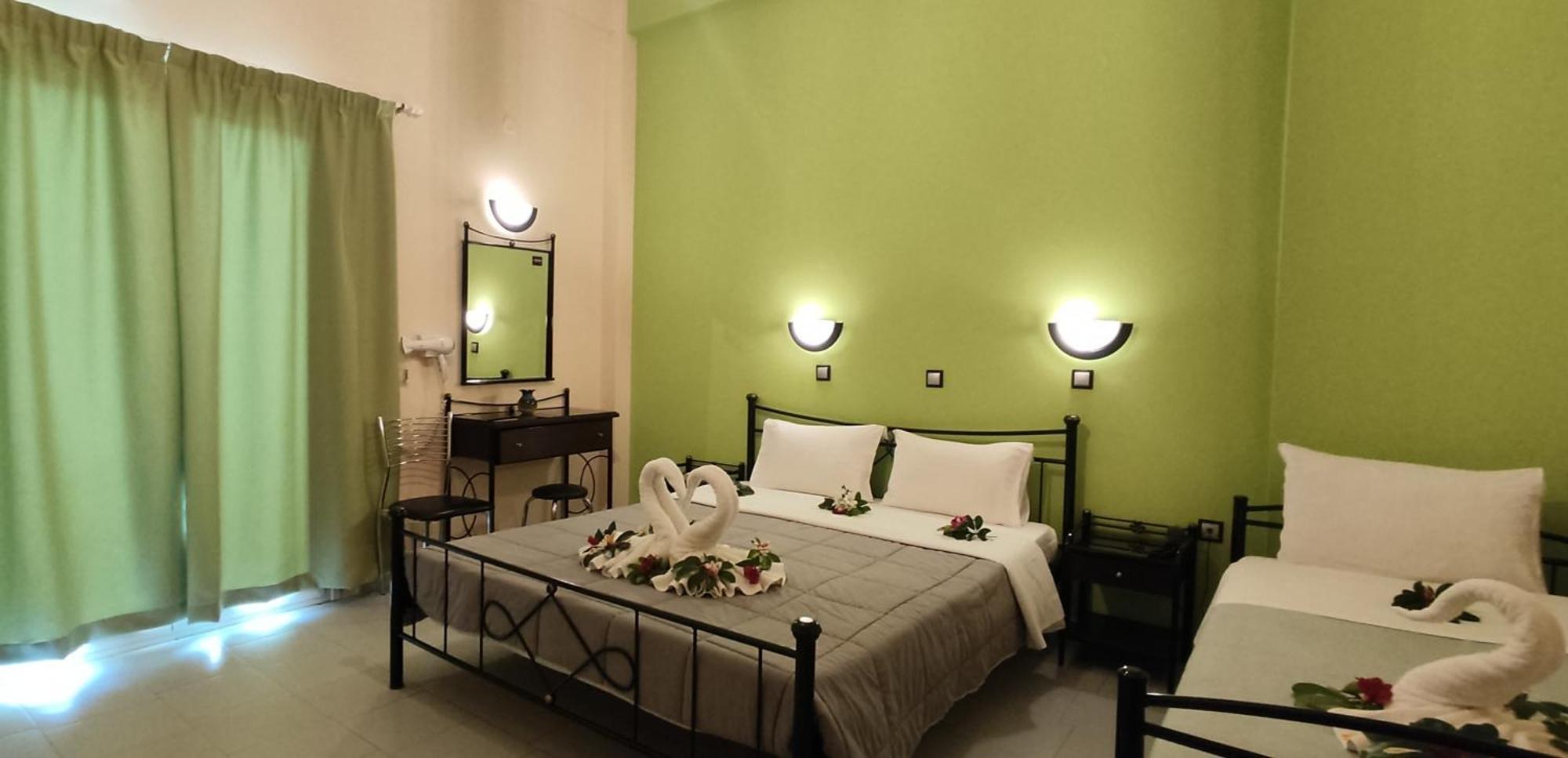 Evelin Hotel ปีตาโกเรโย ภายนอก รูปภาพ