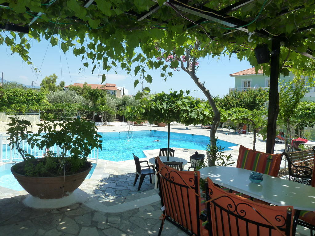 Evelin Hotel ปีตาโกเรโย ภายนอก รูปภาพ